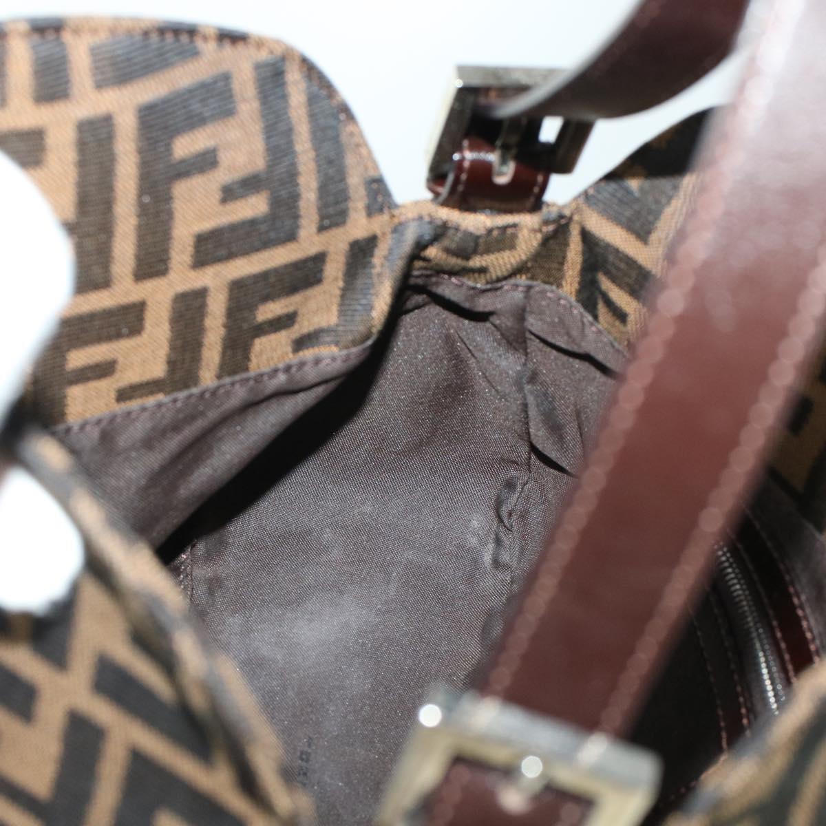 FENDI Zucca Canvas Mamma Baguette Shoulder Bag Brown 2321 26725 008 yk7143