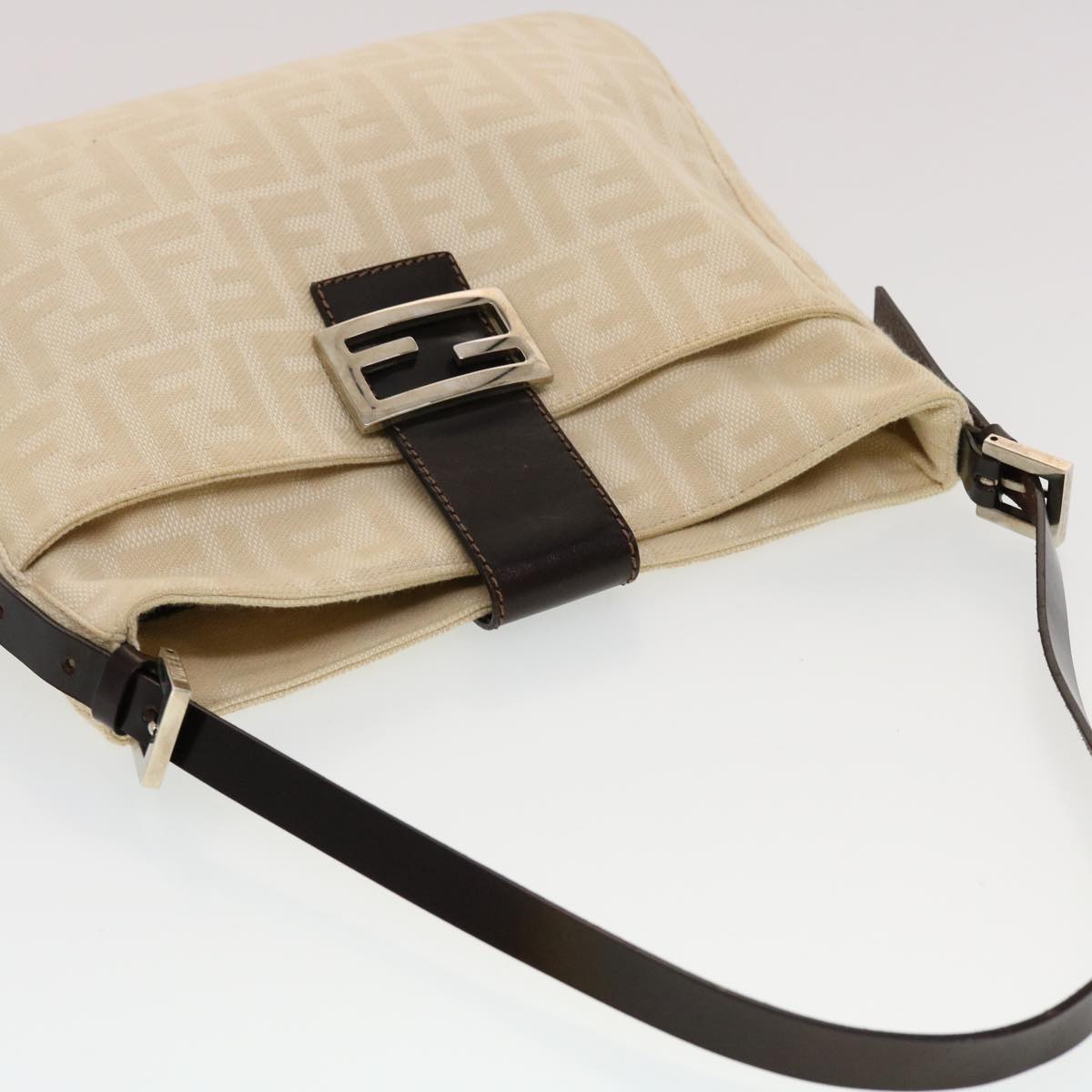 FENDI Zucca Canvas Mamma Baguette Shoulder Bag Beige yk7171