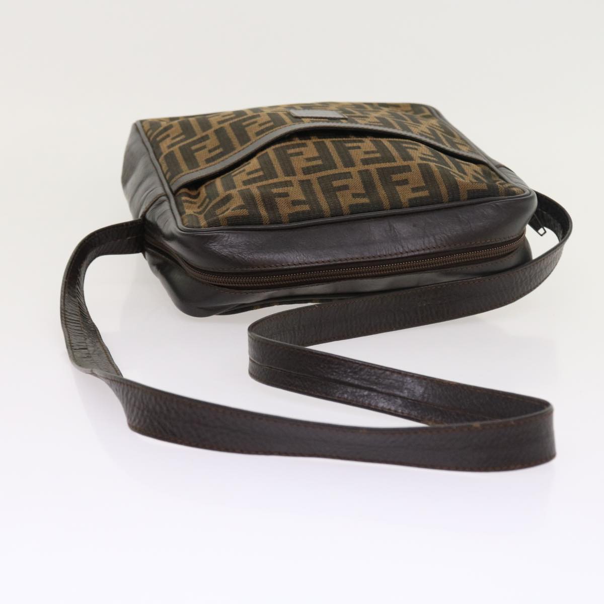 FENDI Zucca Canvas Shoulder Bag Vintage Brown yk8520