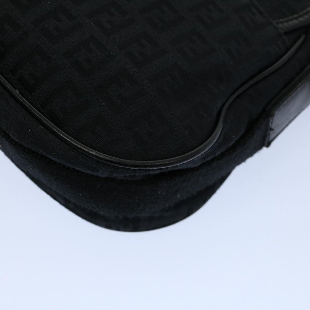 FENDI Zucchino Canvas Shoulder Bag Black yk8645