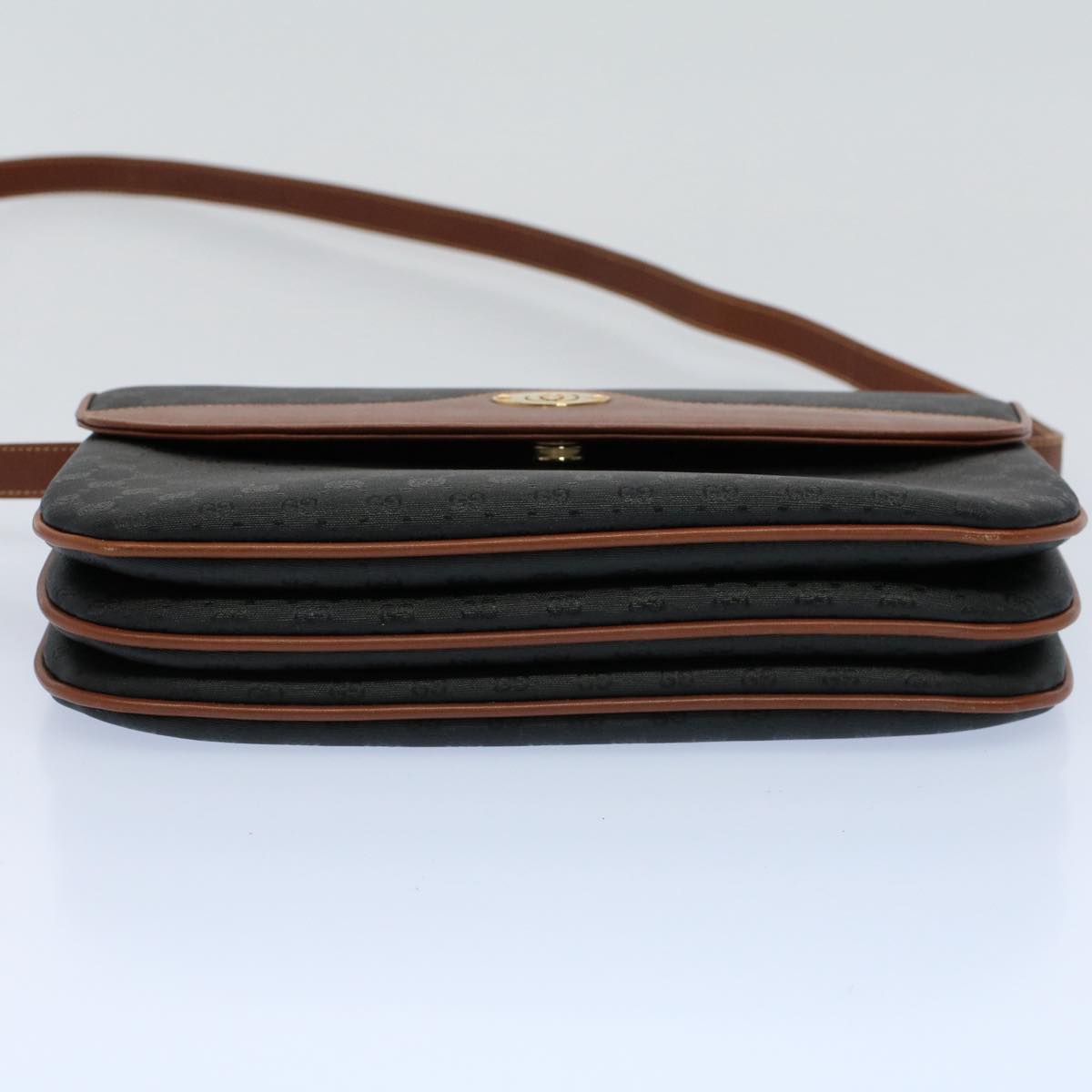 GUCCI Micro GG Canvas Shoulder Bag Black 004.106.0024 yk8830