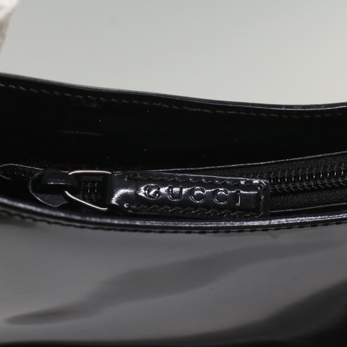 GUCCI Bamboo Shoulder Bag Patent leather Black 001 2046 3007 yk8834