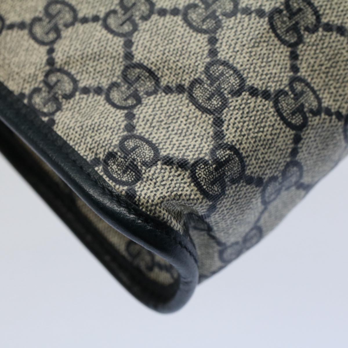 GUCCI GG Supreme Clutch Bag PVC Leather Navy Gray 014 115 yk8933