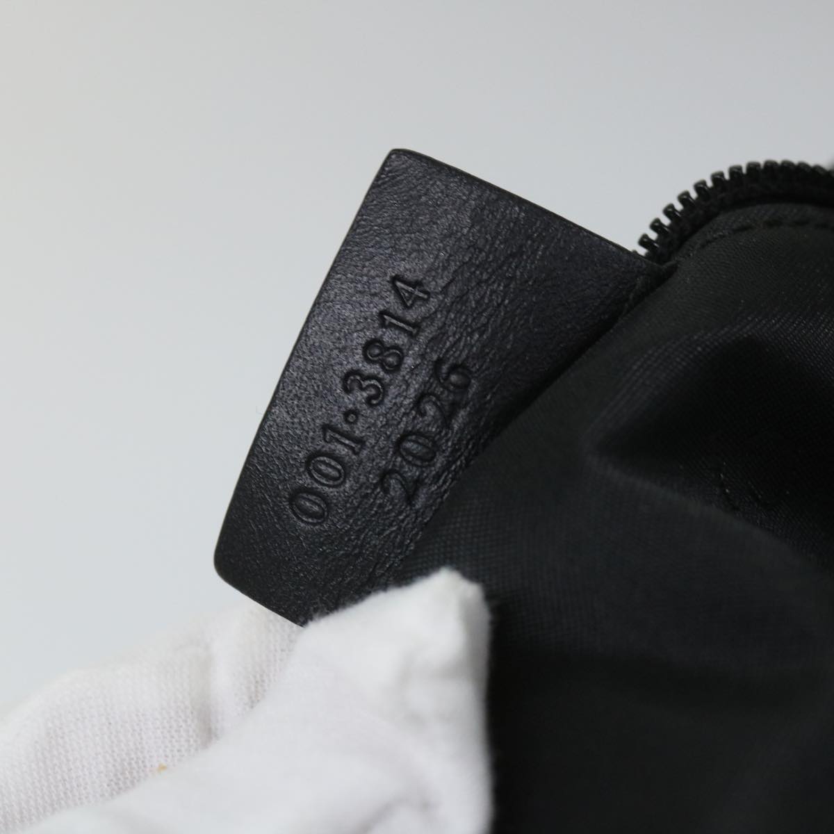 GUCCI GG Canvas Shoulder Bag Black 001 3814 yk9078
