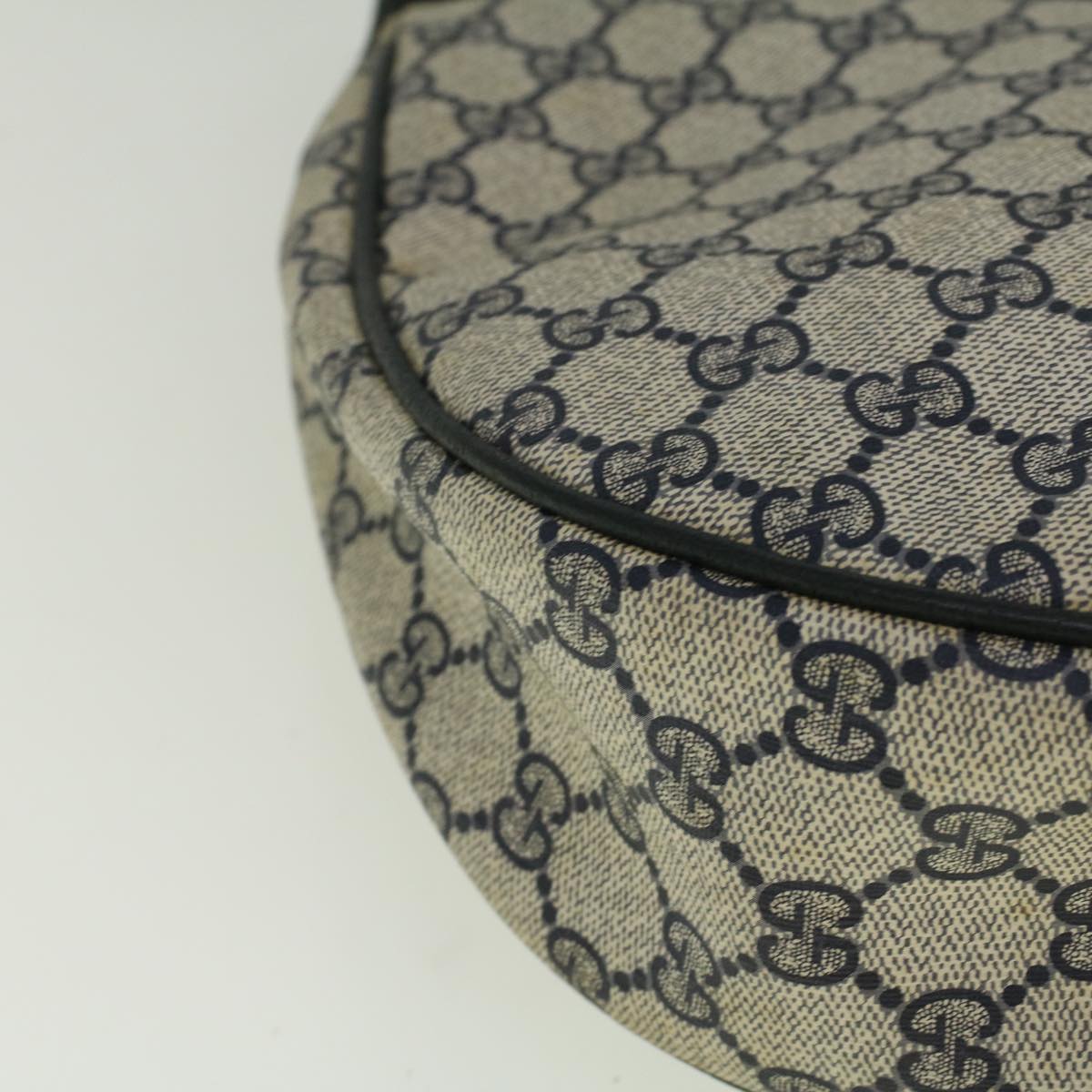 GUCCI GG Canvas Shoulder Bag PVC Leather Navy yk9202