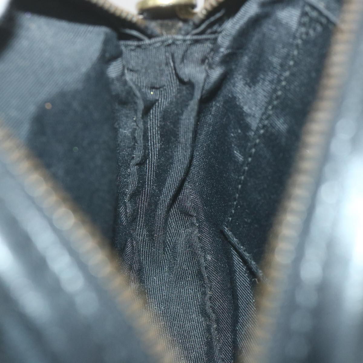 GUCCI GG Canvas Shoulder Bag Black 90700 yk9278