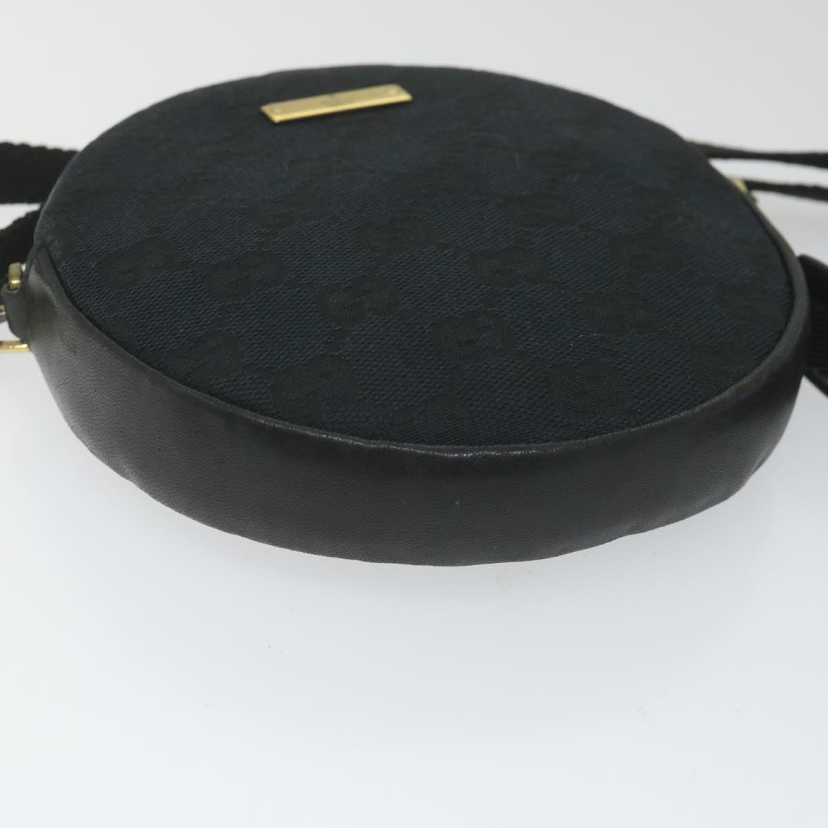 GUCCI GG Canvas Shoulder Bag Black 90700 yk9278