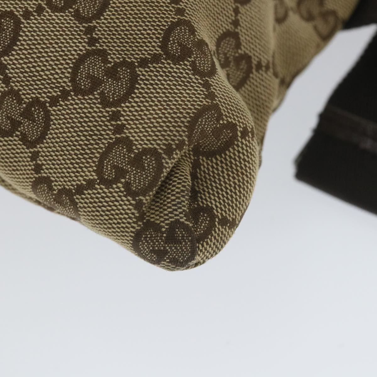 GUCCI GG Canvas Waist bag Beige 28566 yk9384