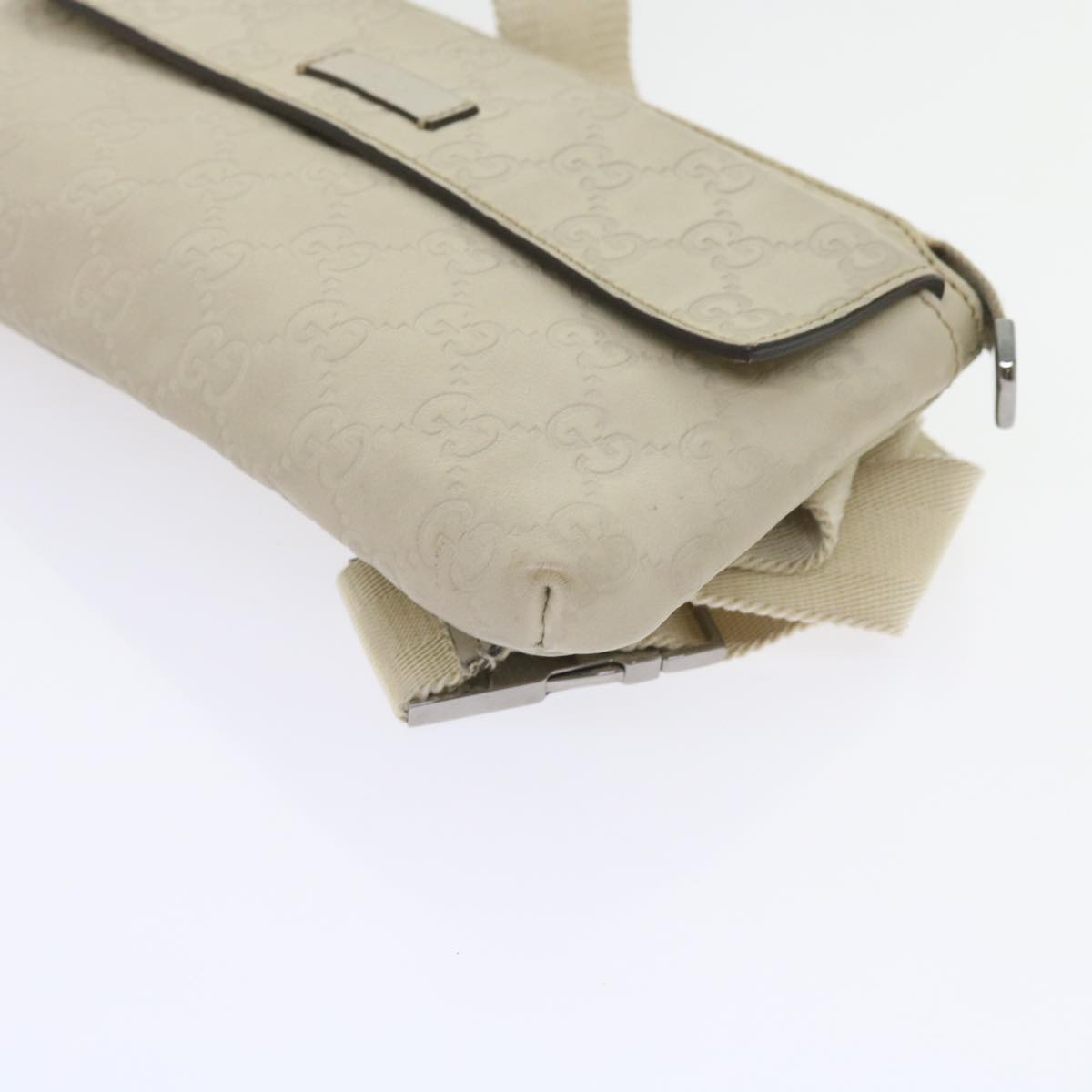GUCCI GG Canvas Guccissima Waist bag White 162916 yk9416