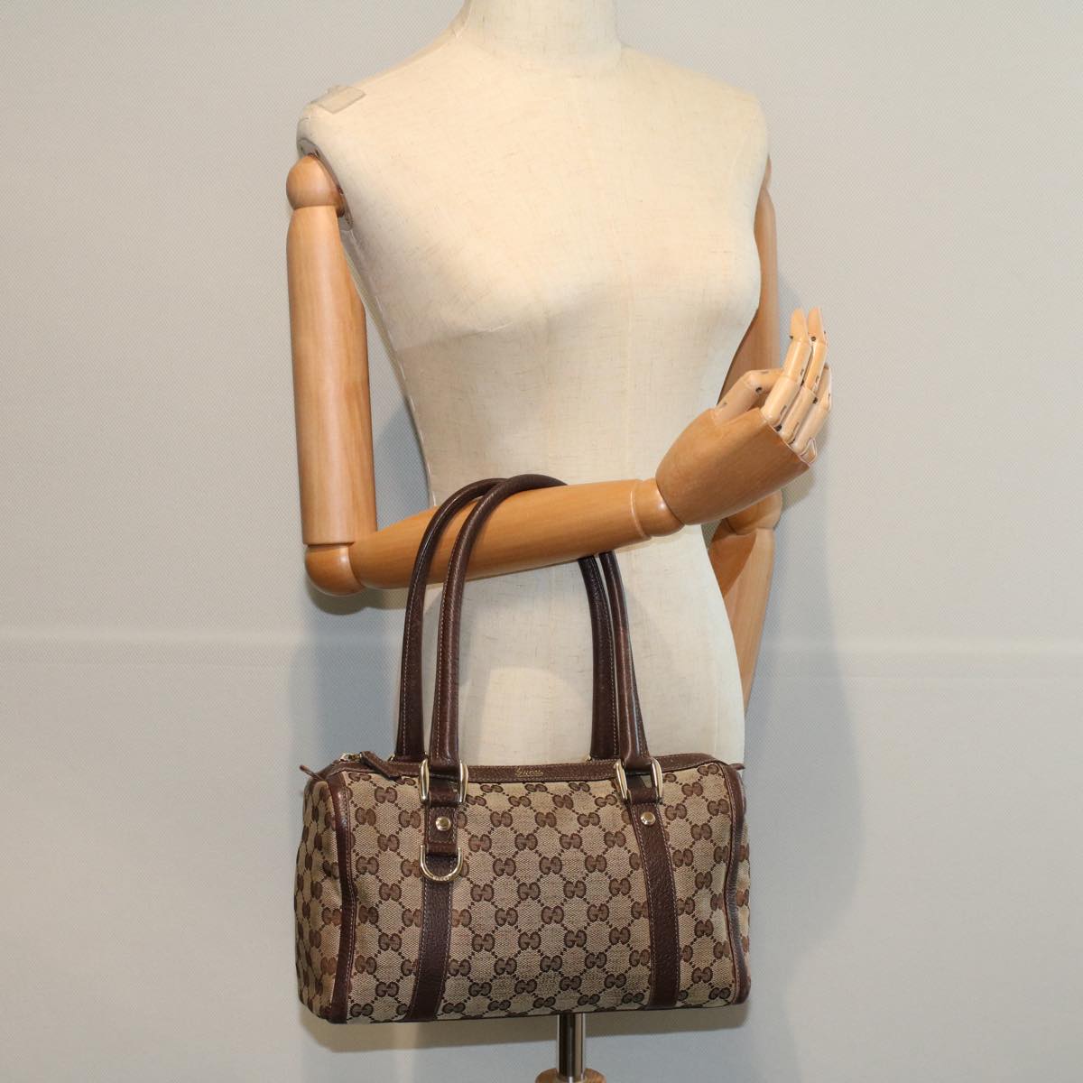 GUCCI GG Canvas Shoulder Bag Beige 130942 yk9428