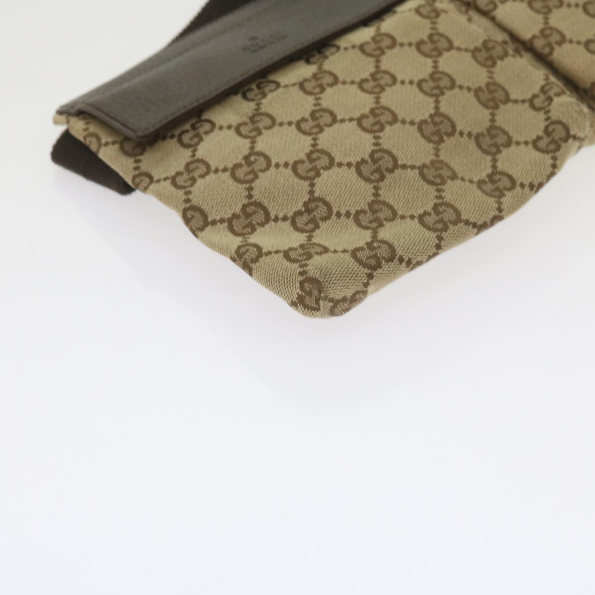 GUCCI GG Canvas Waist bag Beige 28566 yk9570