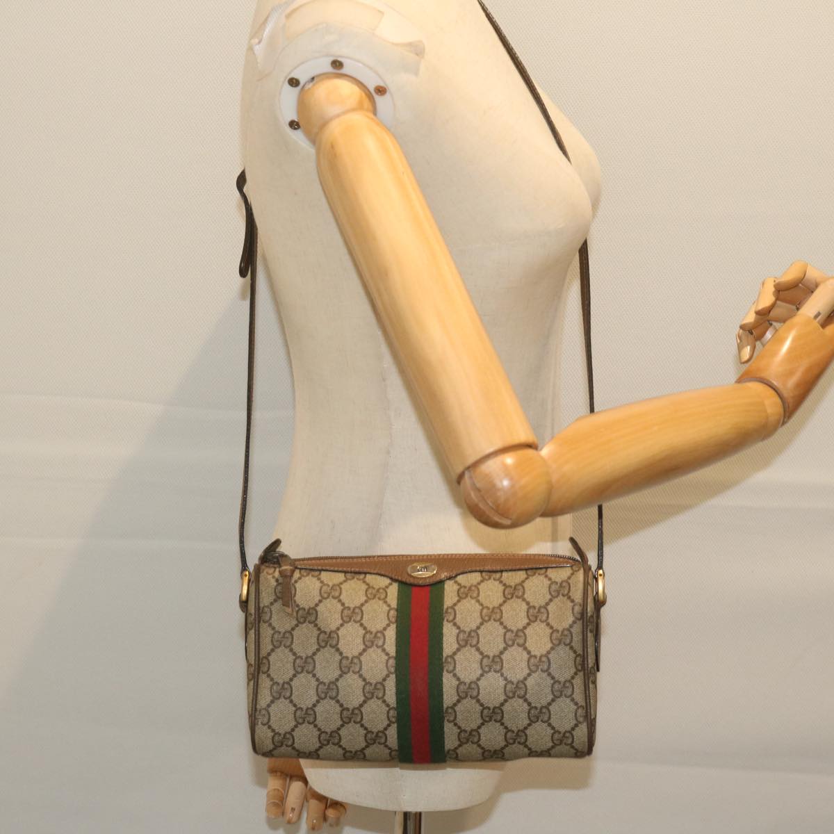 GUCCI GG Supreme Web Sherry Line Shoulder Bag Beige Red 89 02 018 yk9578