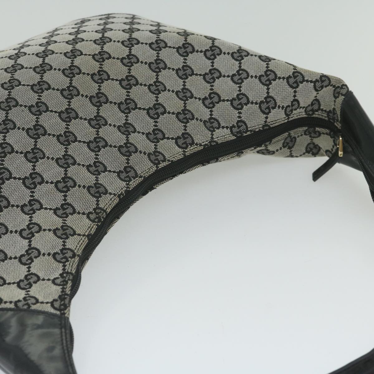 GUCCI GG Canvas Shoulder Bag Gray 001 4157 yk9622