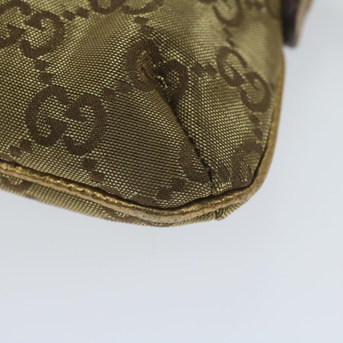GUCCI GG Canvas Chain Accessory Pouch Gold Tone 153020 yk9893