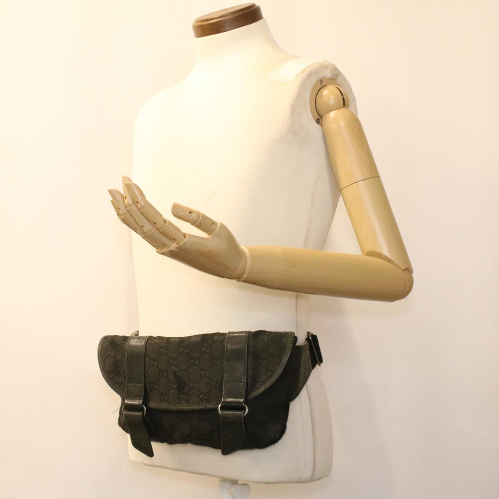 GUCCI GG Canvas Waist Bag Black 145851 200905 yt968