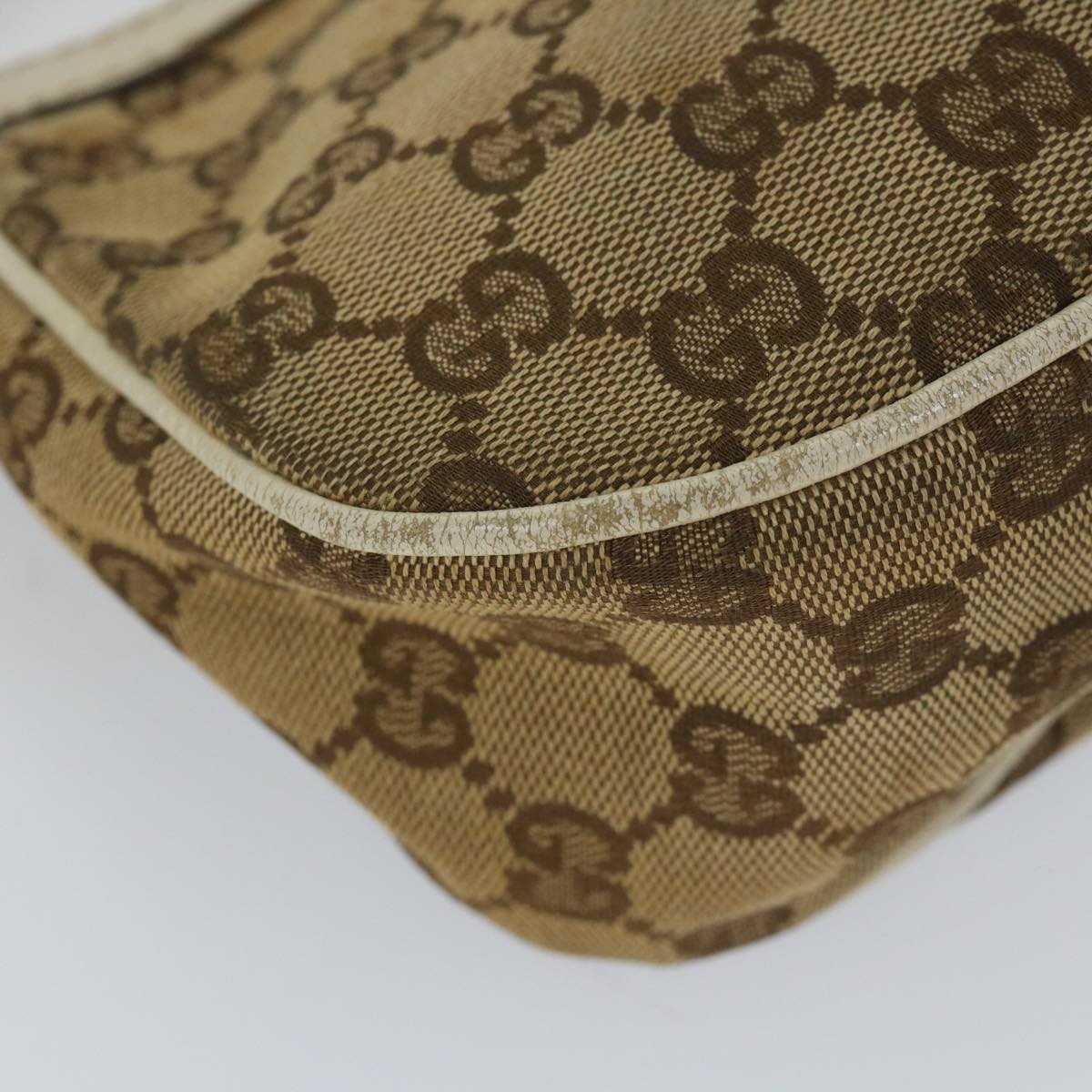GUCCI GG Canvas Shoulder Bag Beige 211945 yt982